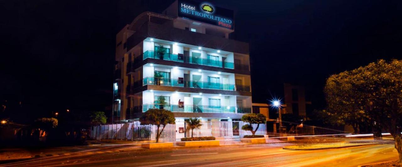 Hotel Metropolitano Plaza Вальєдупар Екстер'єр фото